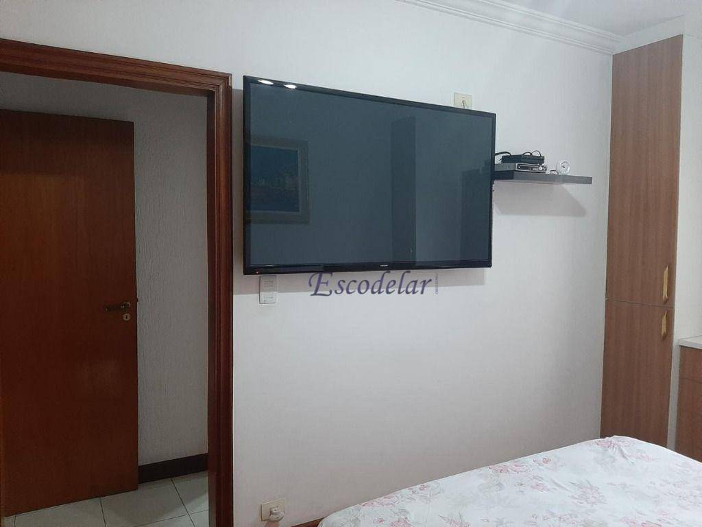 Casa à venda com 3 quartos, 240m² - Foto 47