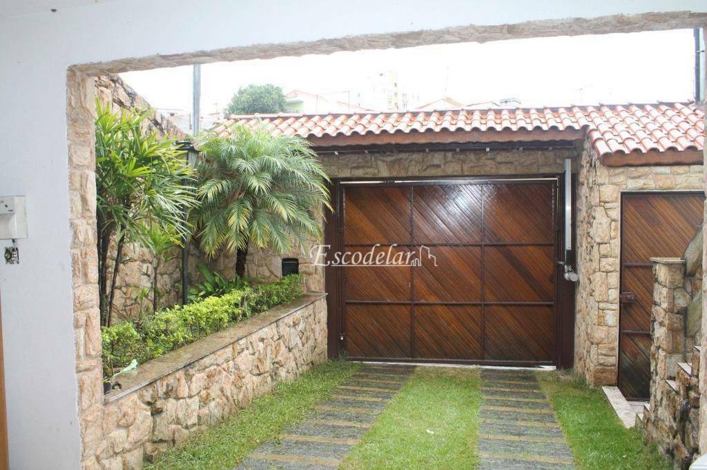 Sobrado à venda com 3 quartos, 330m² - Foto 1