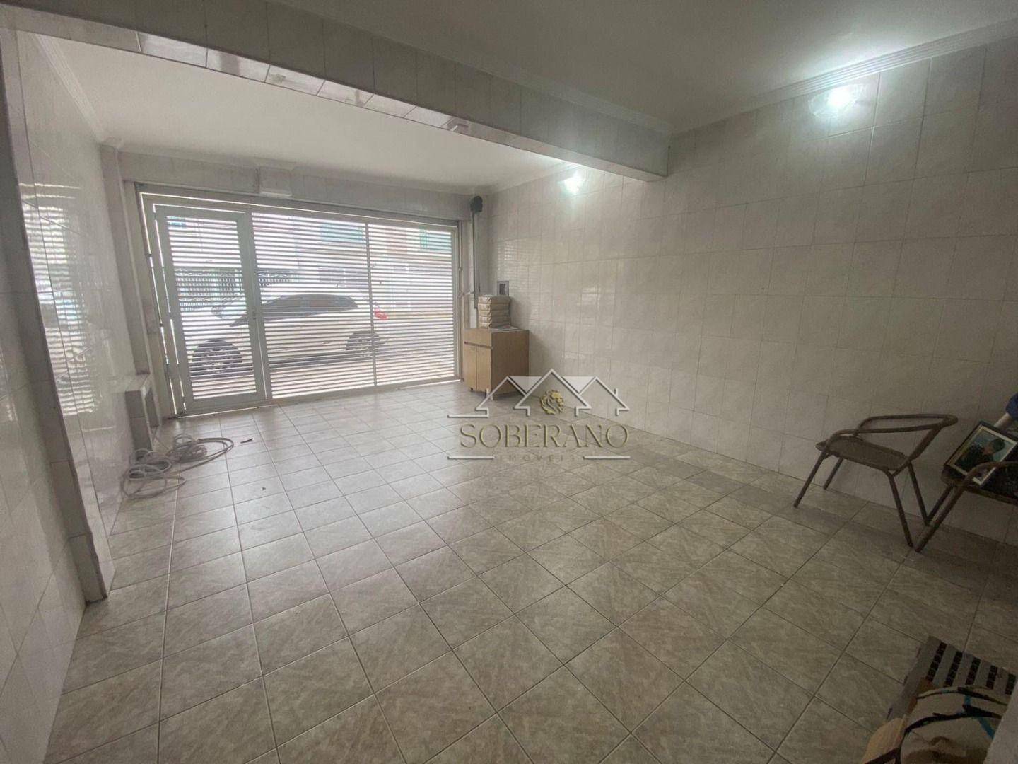 Sobrado à venda com 4 quartos, 180m² - Foto 4