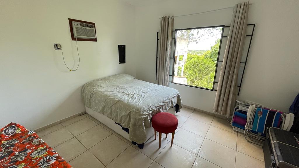 Casa de Condomínio à venda com 4 quartos, 360m² - Foto 23