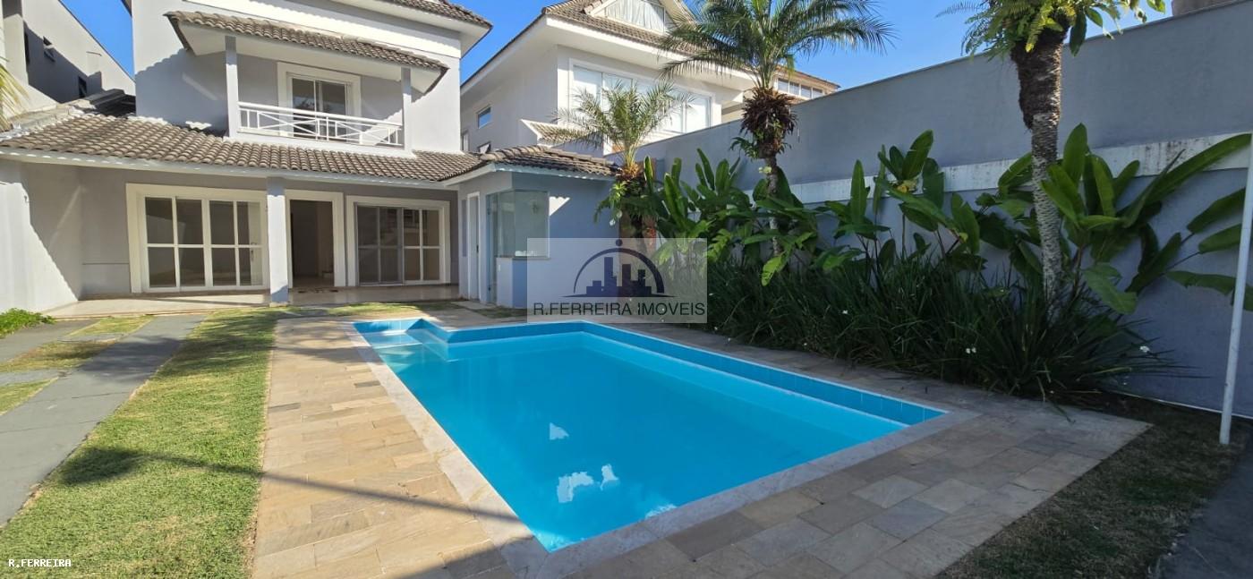 Casa, 3 quartos, 239 m² - Foto 1