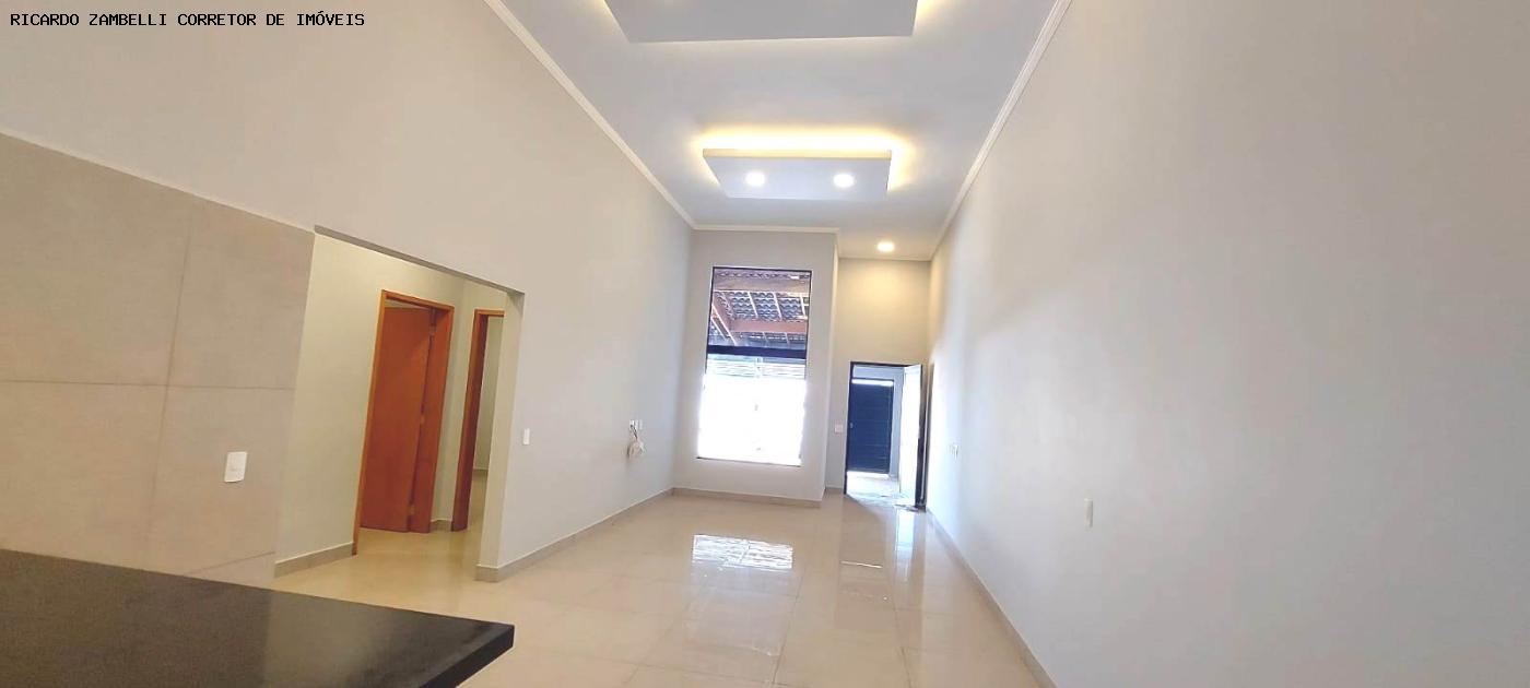 Casa à venda com 3 quartos, 250m² - Foto 14