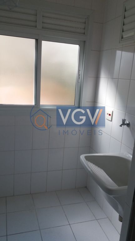 Apartamento à venda com 2 quartos, 55m² - Foto 5