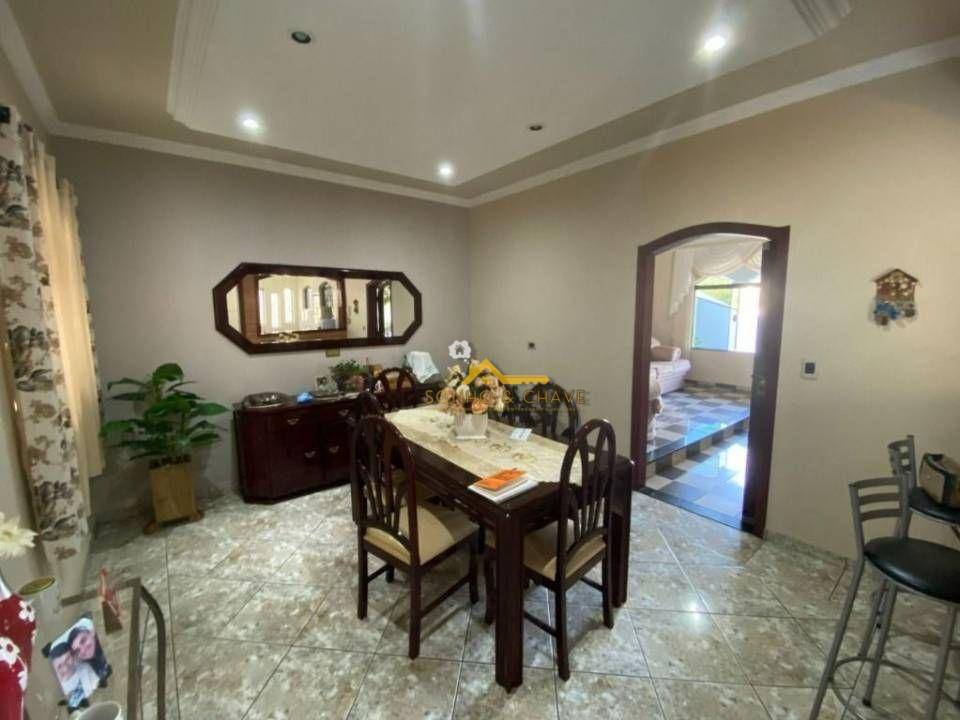 Casa à venda e aluguel com 3 quartos, 176m² - Foto 22