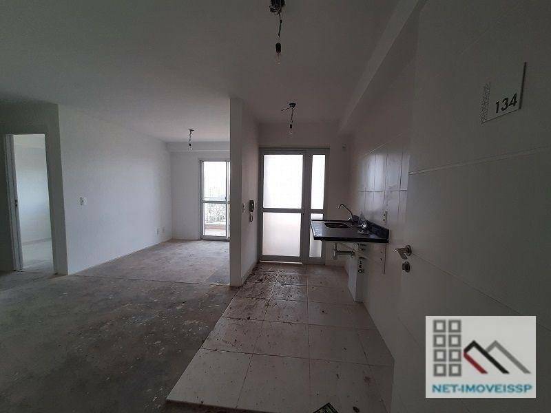 Apartamento à venda com 2 quartos, 65m² - Foto 7