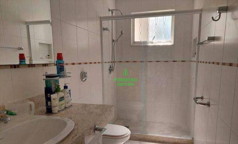 Casa de Condomínio à venda com 3 quartos, 265m² - Foto 18