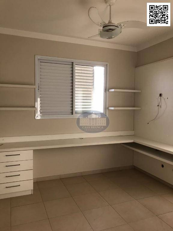 Apartamento para alugar com 3 quartos, 142m² - Foto 9