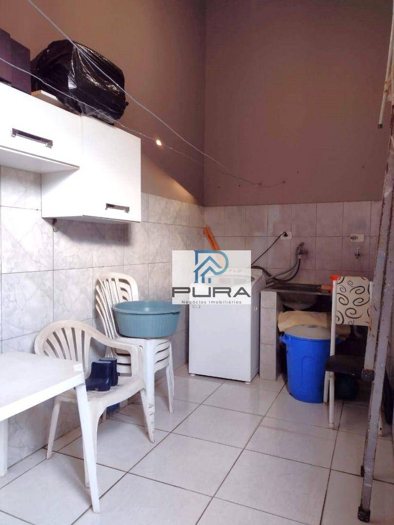 Casa à venda com 2 quartos, 100m² - Foto 16