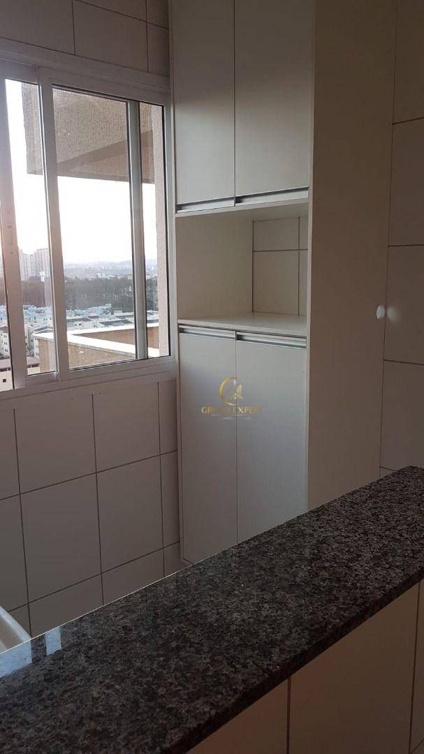 Apartamento à venda e aluguel com 2 quartos, 72m² - Foto 9