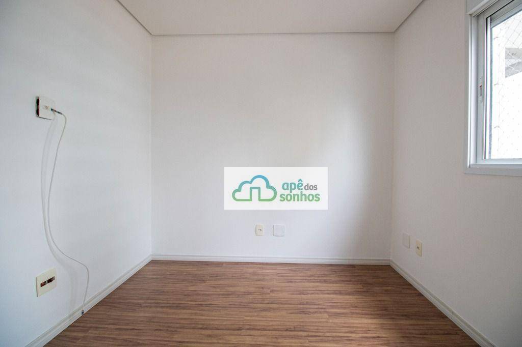 Apartamento para alugar com 2 quartos, 62m² - Foto 9