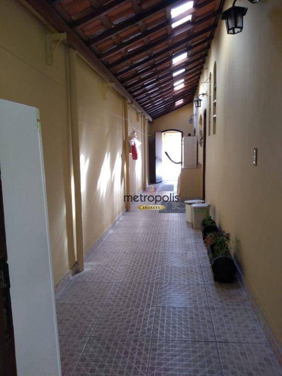 Sobrado à venda com 3 quartos, 250m² - Foto 4