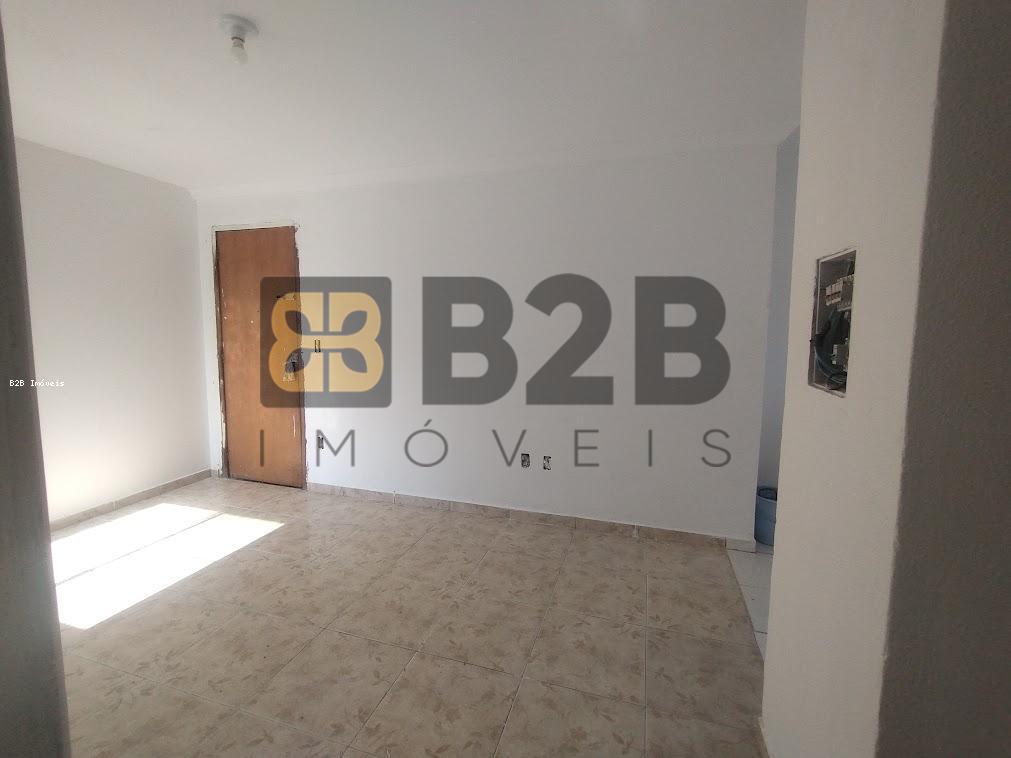 Apartamento à venda com 2 quartos, 45m² - Foto 5