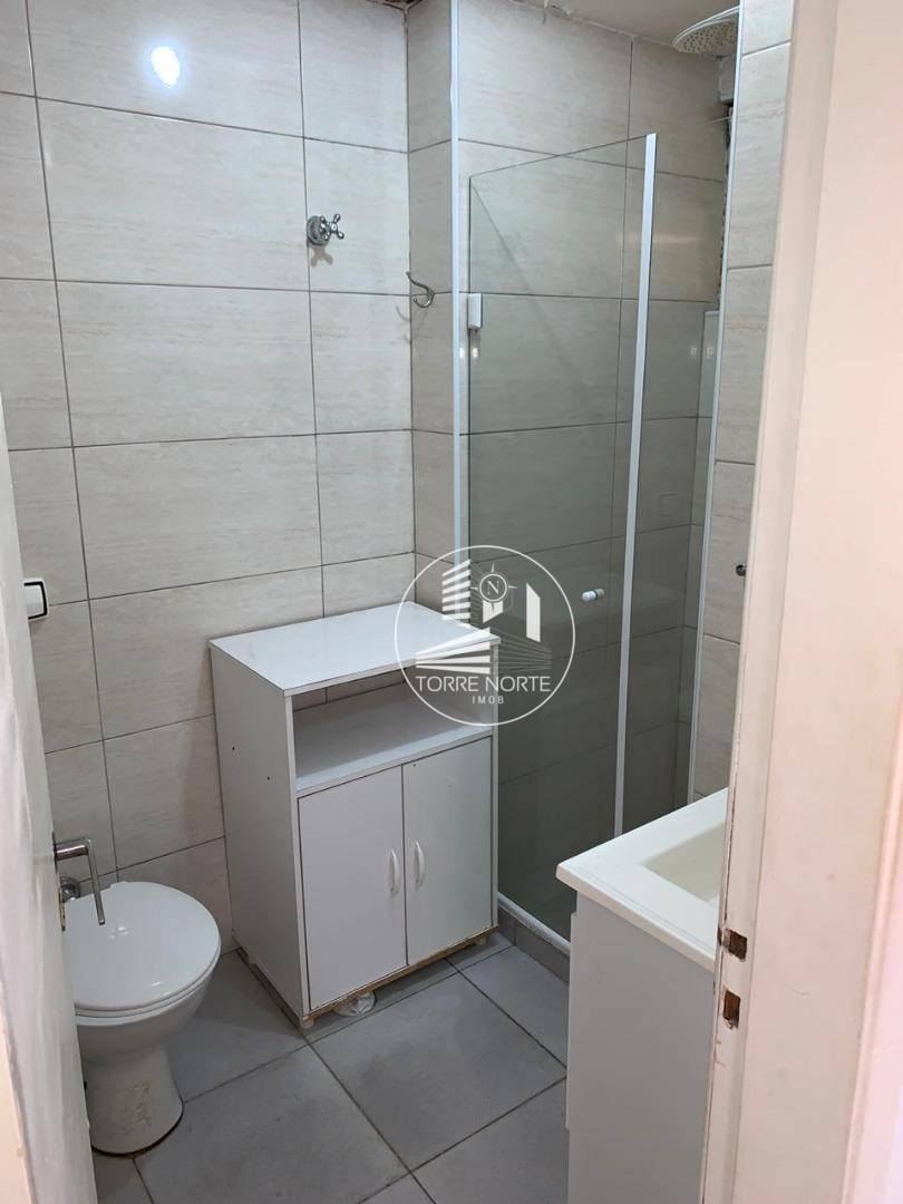 Apartamento à venda com 2 quartos, 63m² - Foto 4