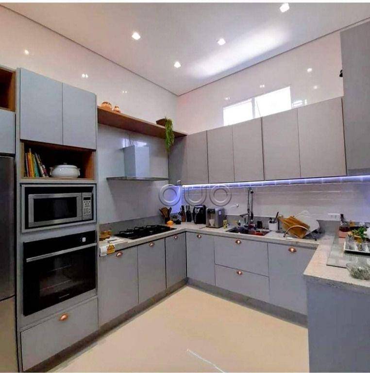 Casa à venda com 2 quartos, 110m² - Foto 5