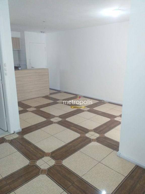 Apartamento à venda com 2 quartos, 62m² - Foto 3