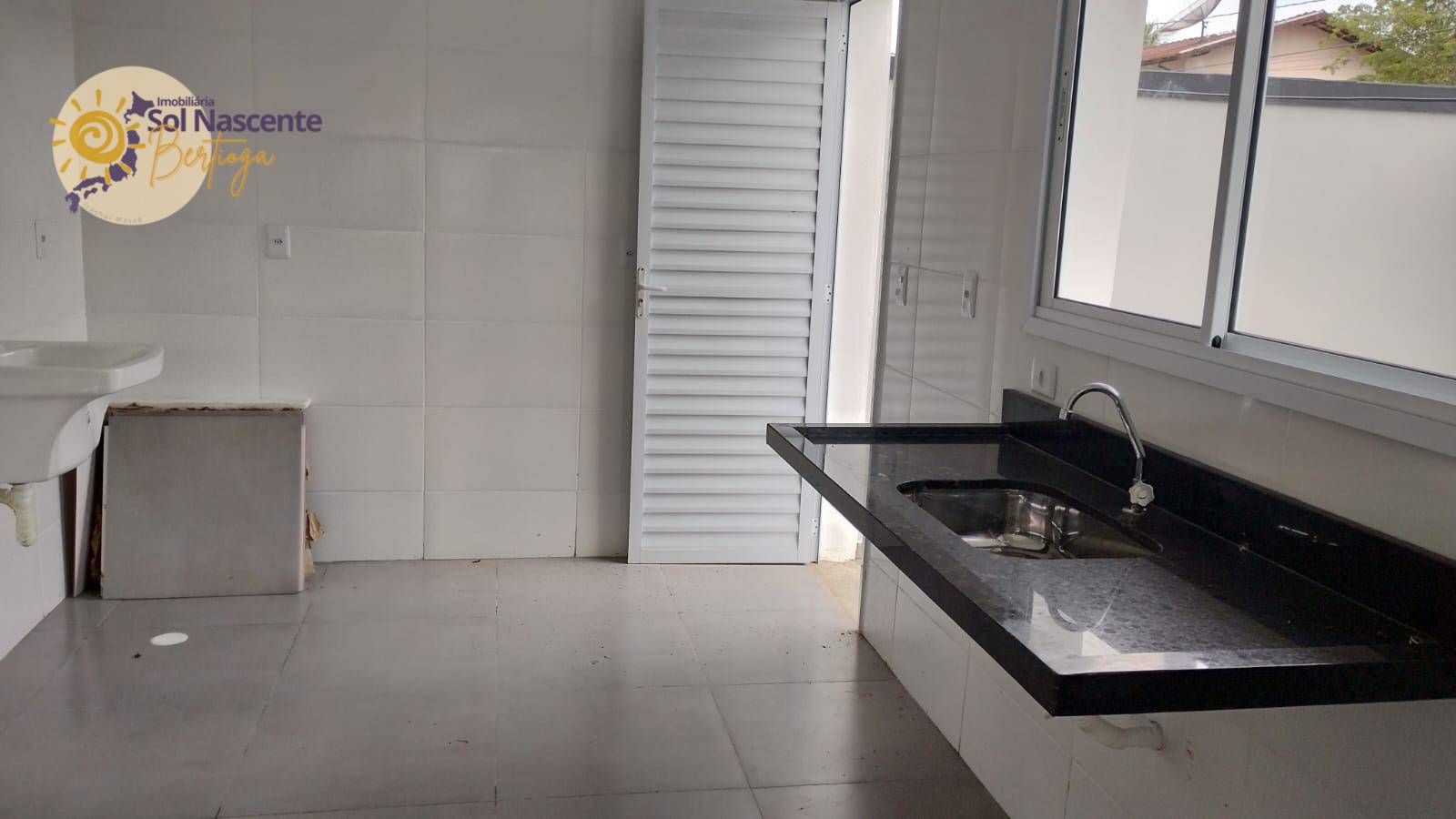 Sobrado à venda com 2 quartos, 92m² - Foto 12