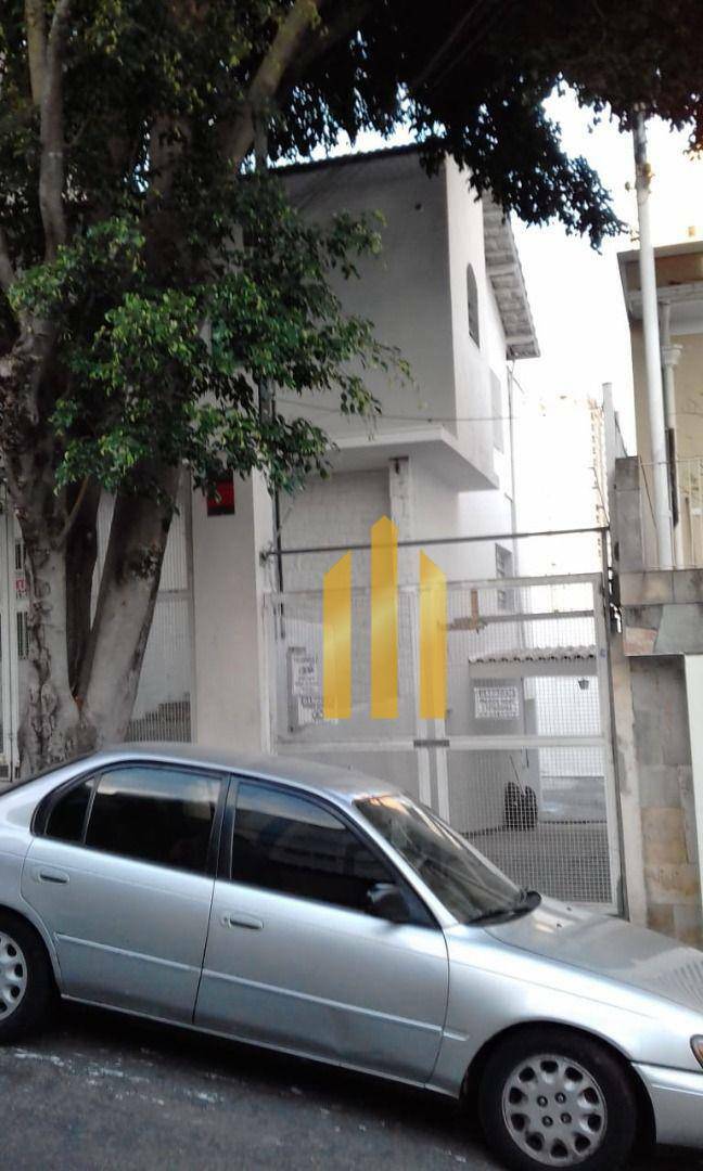 Sobrado à venda e aluguel com 8 quartos, 220m² - Foto 23