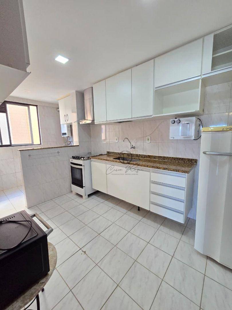 Apartamento para alugar com 2 quartos, 110m² - Foto 9