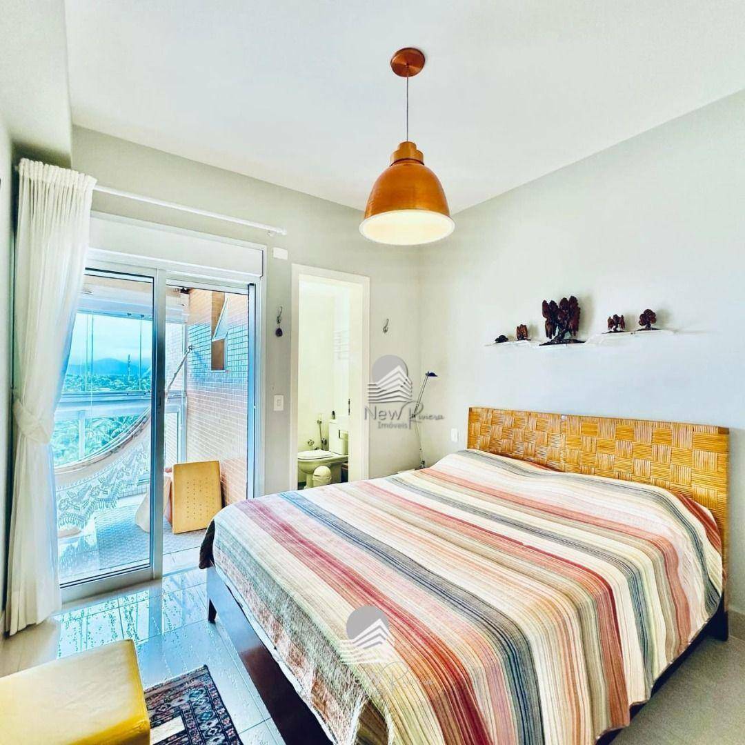 Apartamento para alugar com 4 quartos, 211m² - Foto 4