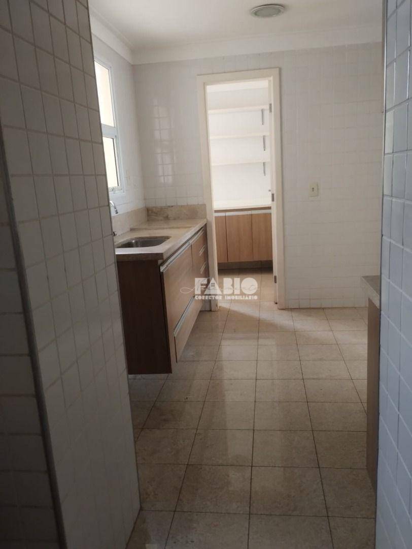 Apartamento, 3 quartos, 104 m² - Foto 2