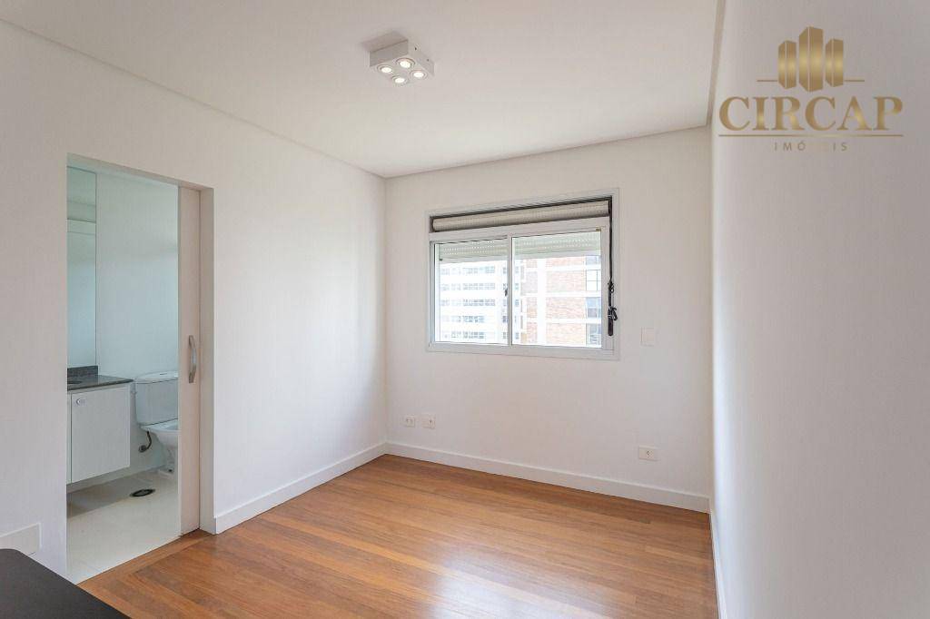 Apartamento à venda com 3 quartos, 130m² - Foto 15