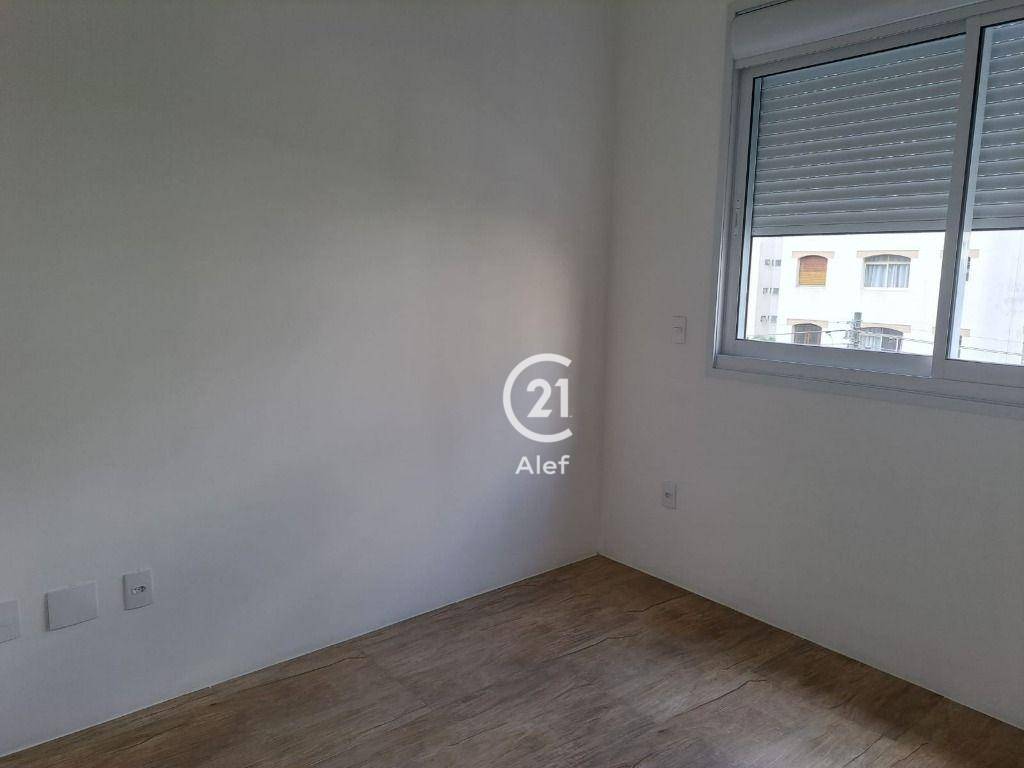 Apartamento à venda com 1 quarto, 35m² - Foto 8