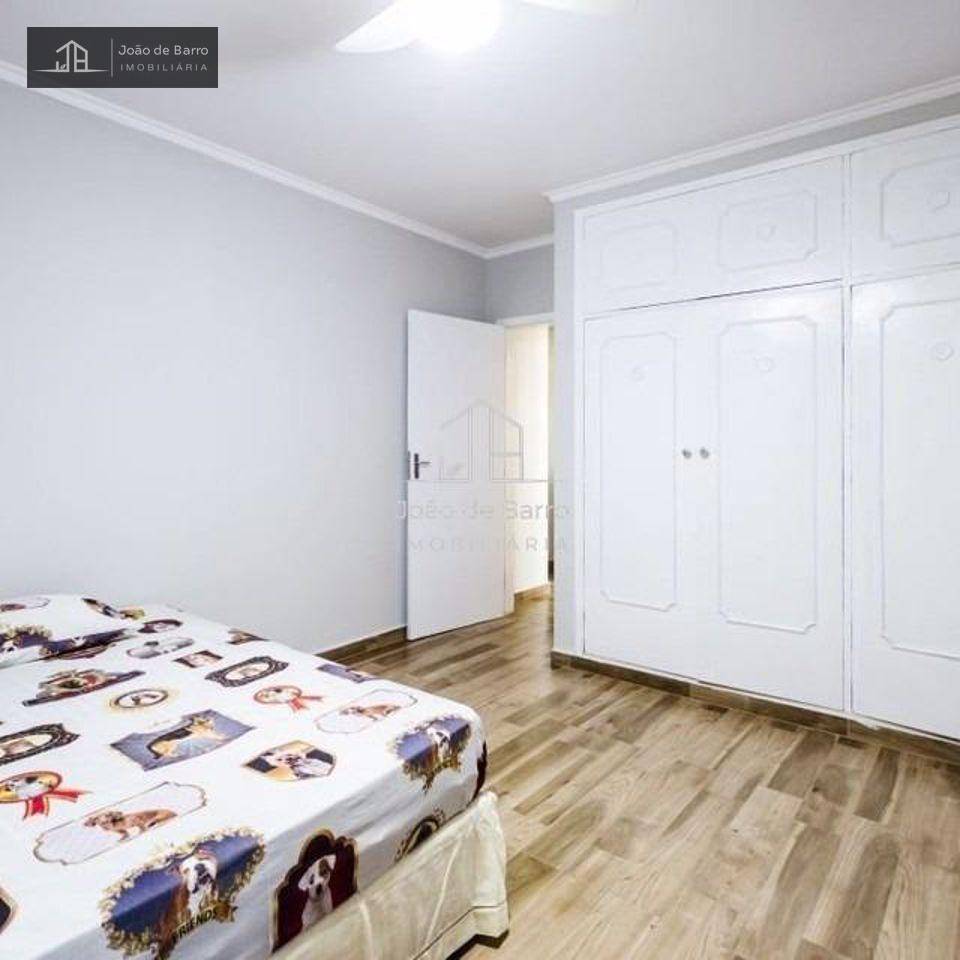 Sobrado à venda com 3 quartos, 243m² - Foto 6