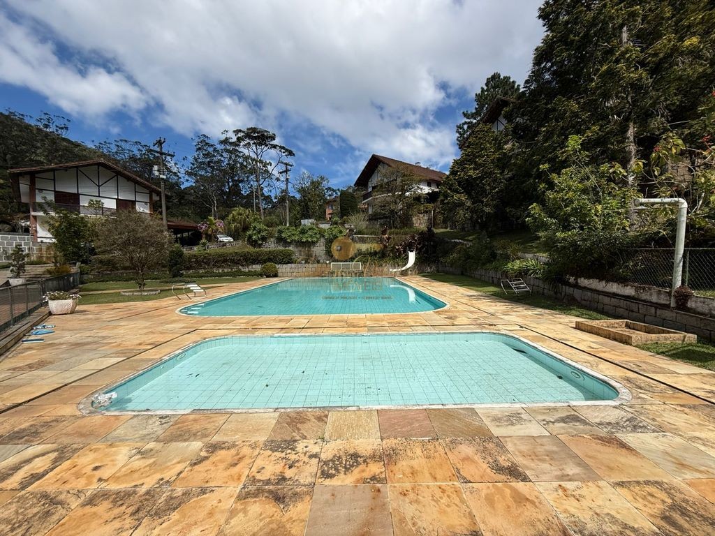 Casa de Condomínio à venda com 3 quartos, 320m² - Foto 29