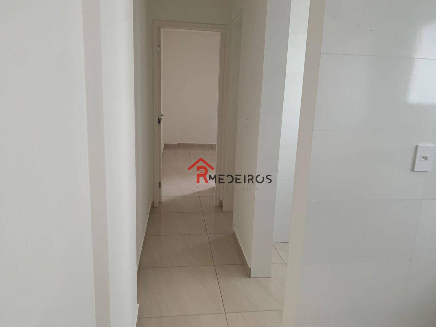 Apartamento à venda com 1 quarto, 44m² - Foto 7