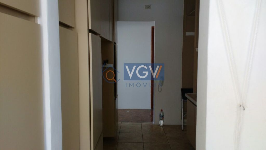 Apartamento para alugar com 2 quartos, 60m² - Foto 13