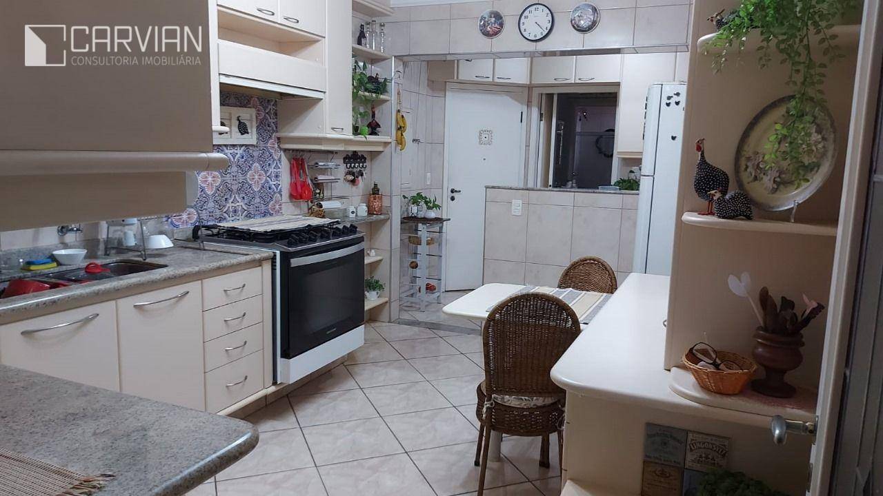 Apartamento à venda com 3 quartos, 133m² - Foto 3