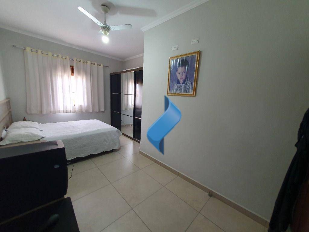 Casa à venda com 4 quartos, 230m² - Foto 52