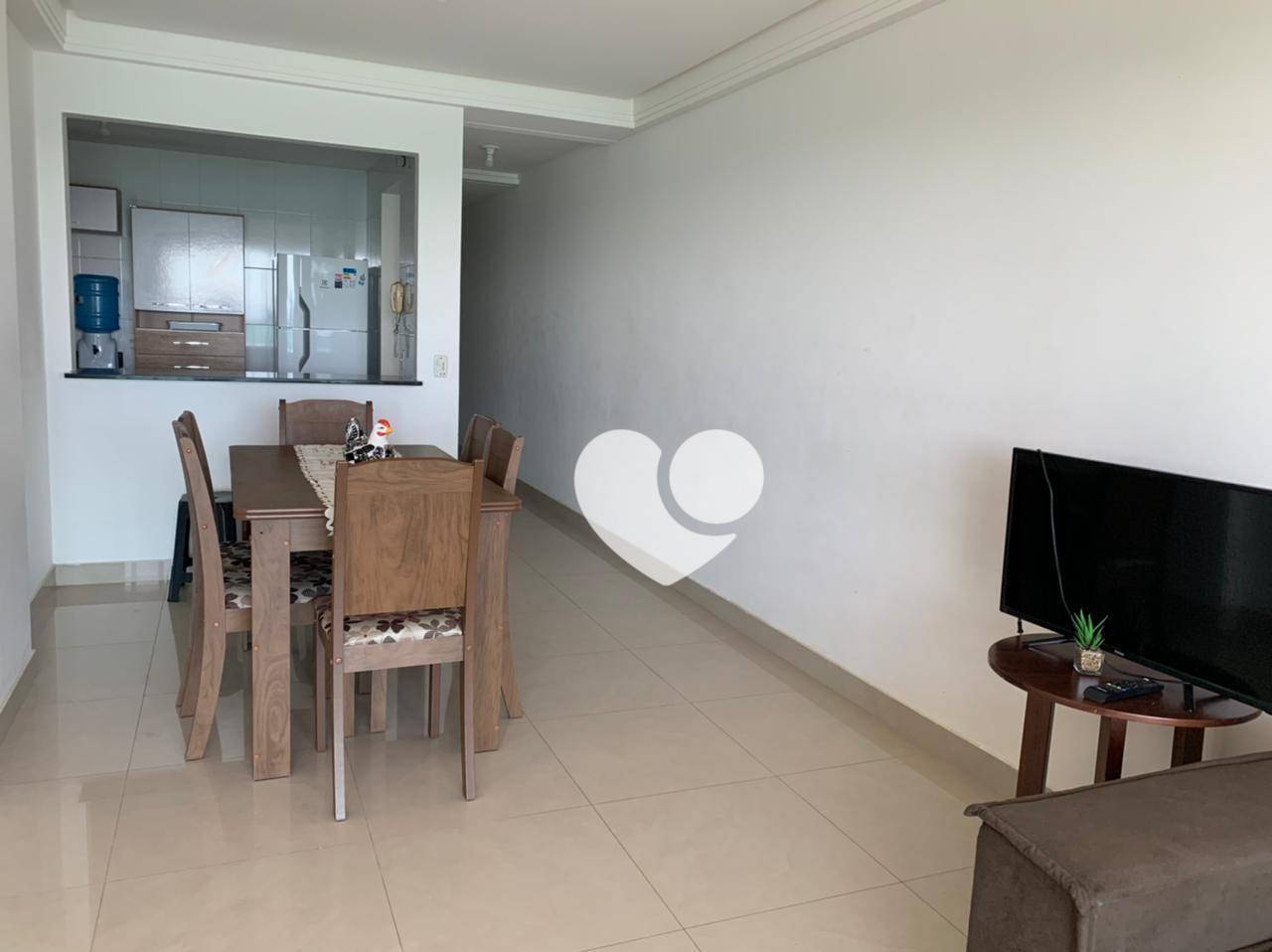 Apartamento para alugar com 3 quartos, 110m² - Foto 2