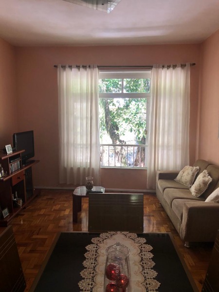 Apartamento à venda com 2 quartos, 63m² - Foto 13