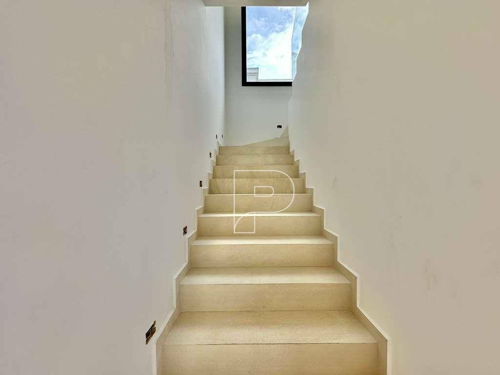 Casa de Condomínio à venda e aluguel com 4 quartos, 350m² - Foto 18