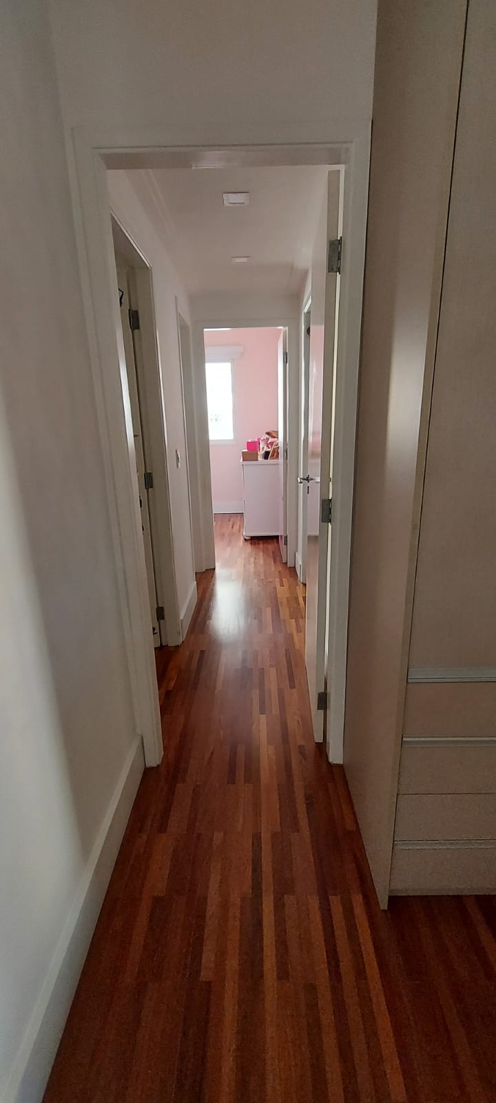 Apartamento à venda com 3 quartos, 107m² - Foto 2