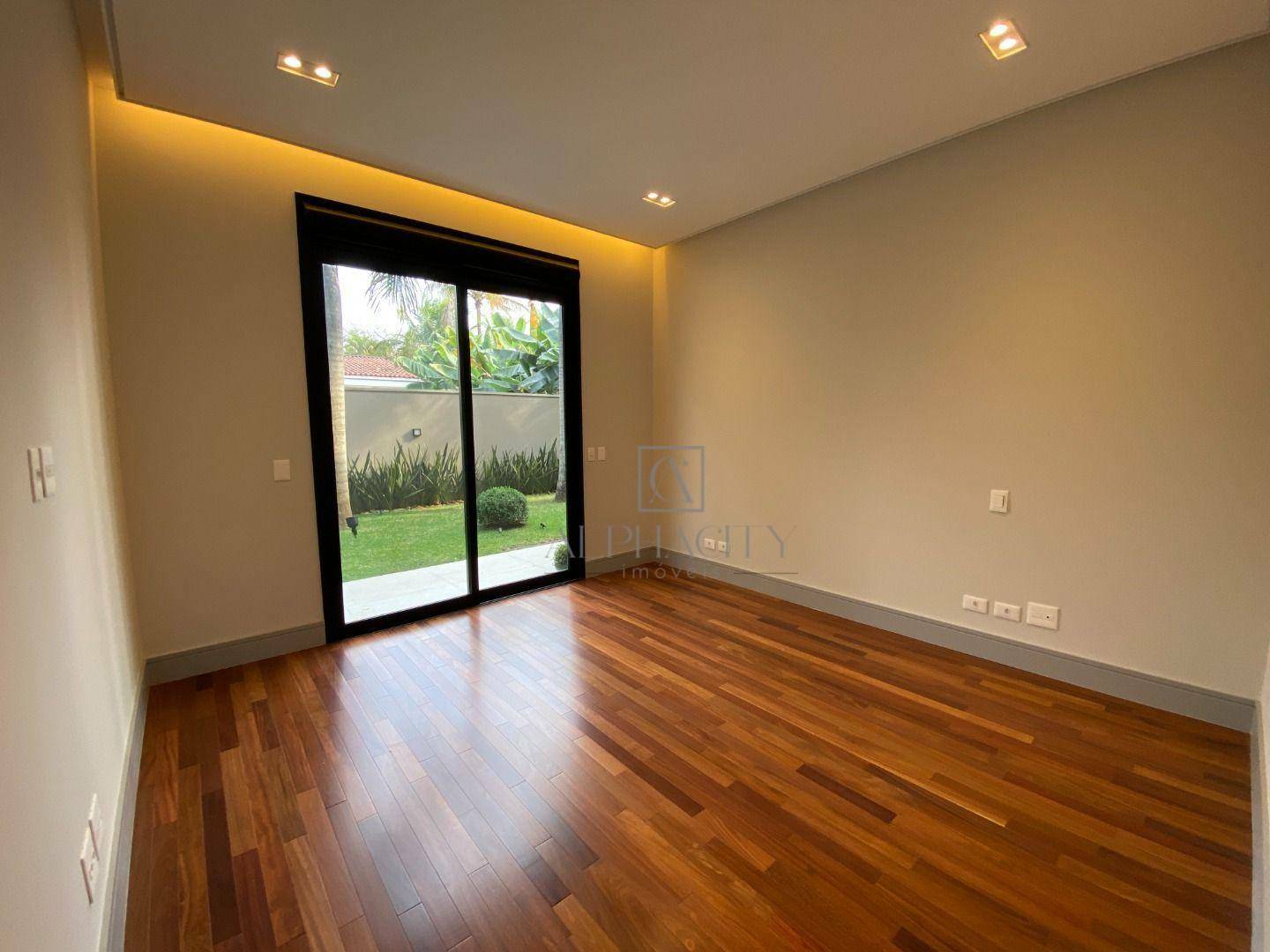 Casa de Condomínio à venda com 5 quartos, 1050m² - Foto 26