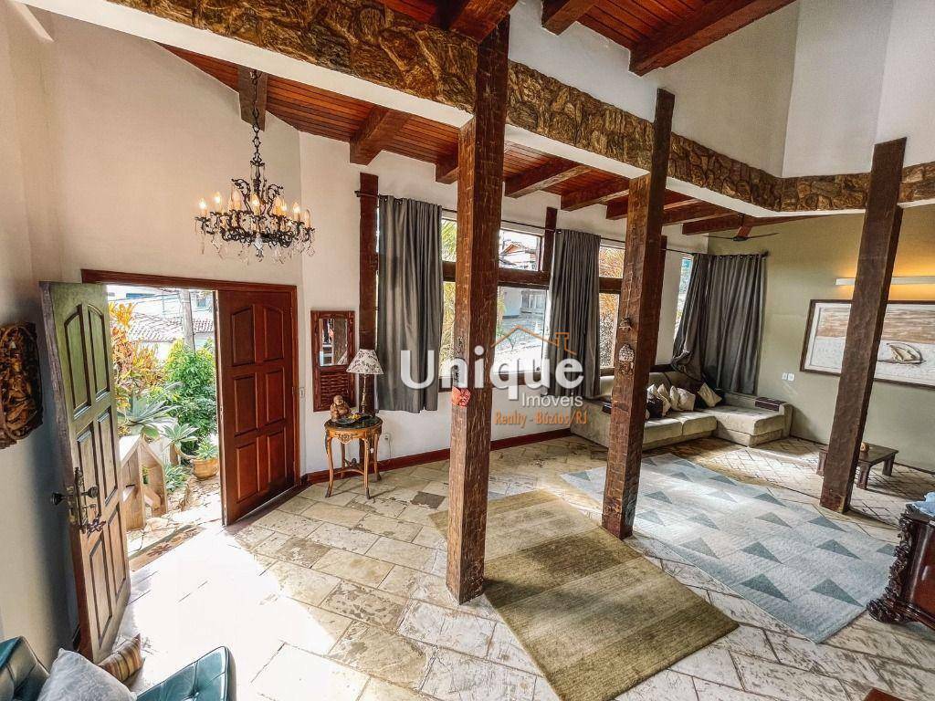 Casa de Condomínio à venda com 4 quartos, 270m² - Foto 6