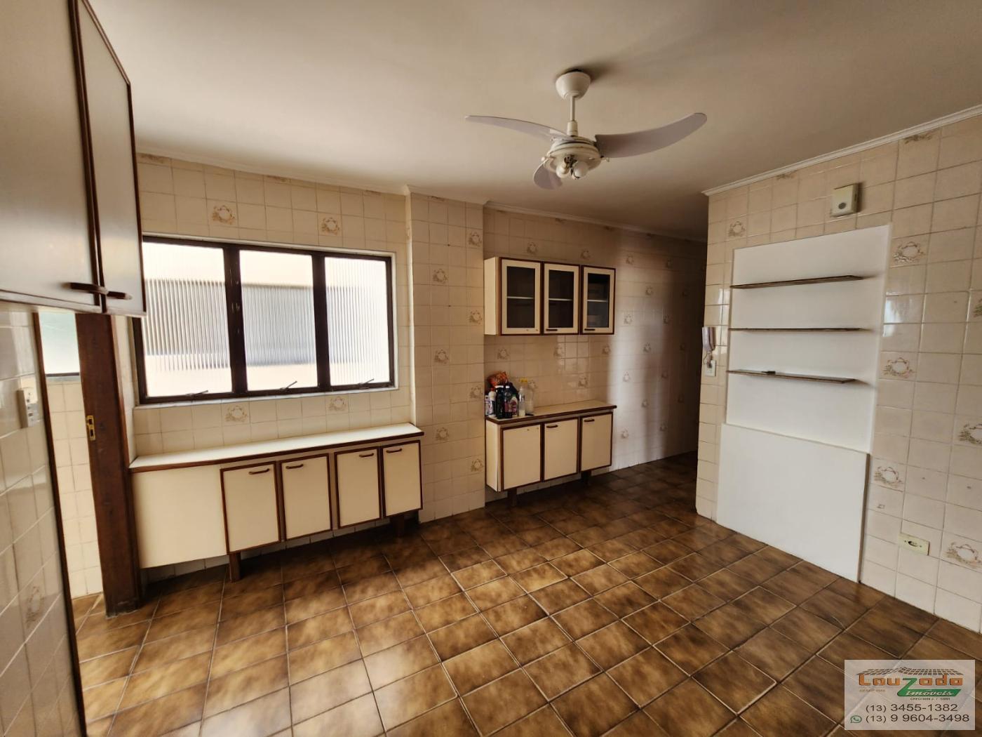 Apartamento para alugar com 3 quartos, 120m² - Foto 2