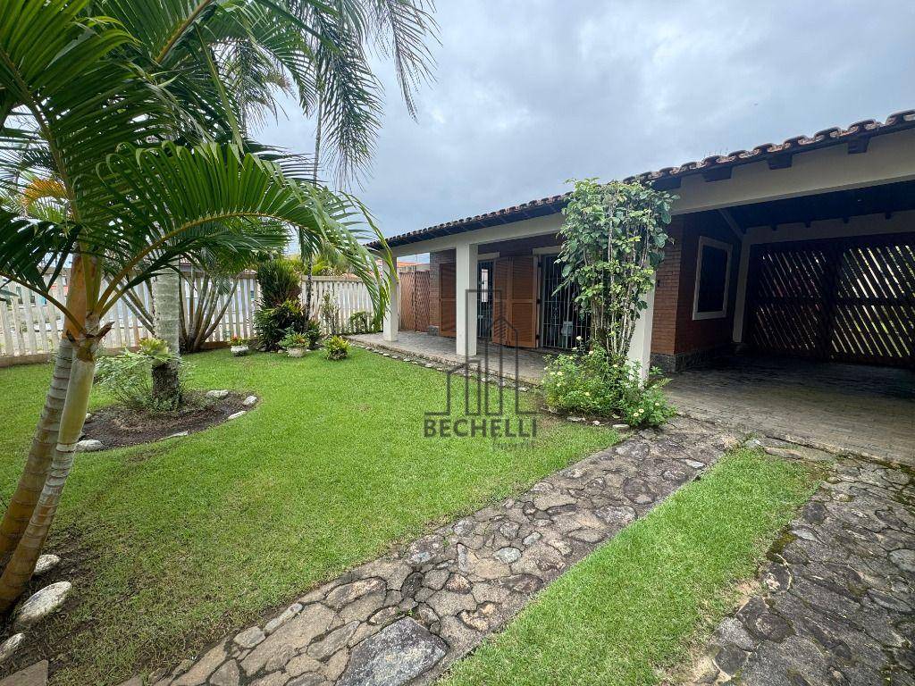 Casa, 3 quartos, 96 m² - Foto 1