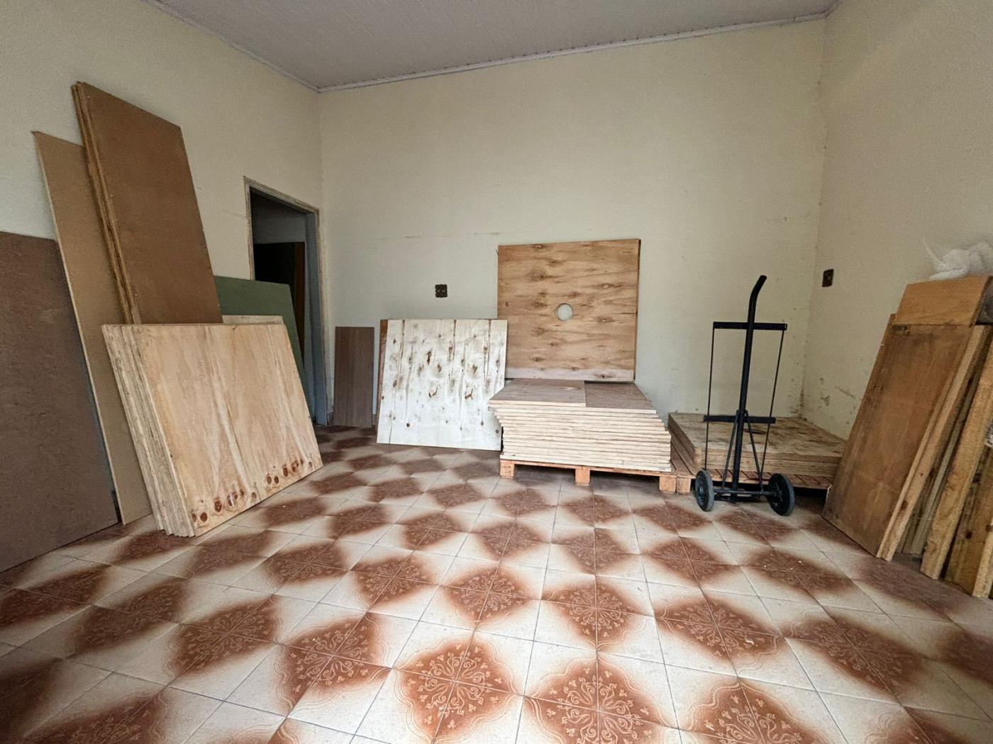 Casa à venda com 4 quartos, 220m² - Foto 15