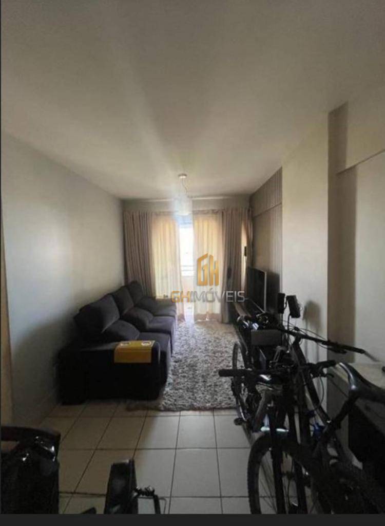 Apartamento à venda com 3 quartos, 79m² - Foto 1