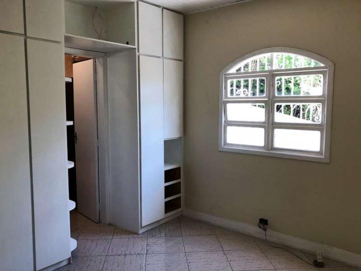 Sobrado à venda com 3 quartos, 330m² - Foto 9