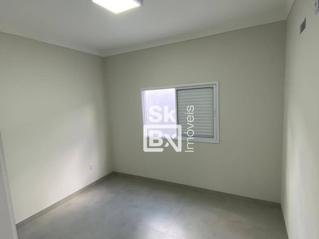 Casa à venda com 3 quartos, 90m² - Foto 13