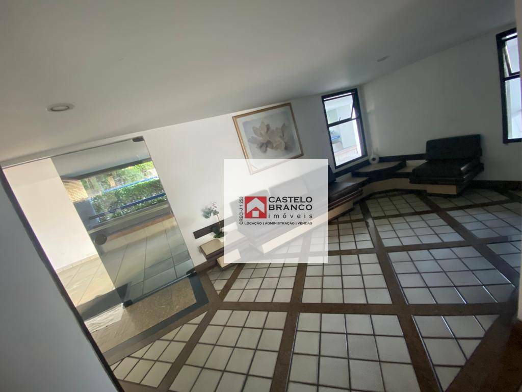 Apartamento à venda com 3 quartos, 145m² - Foto 4