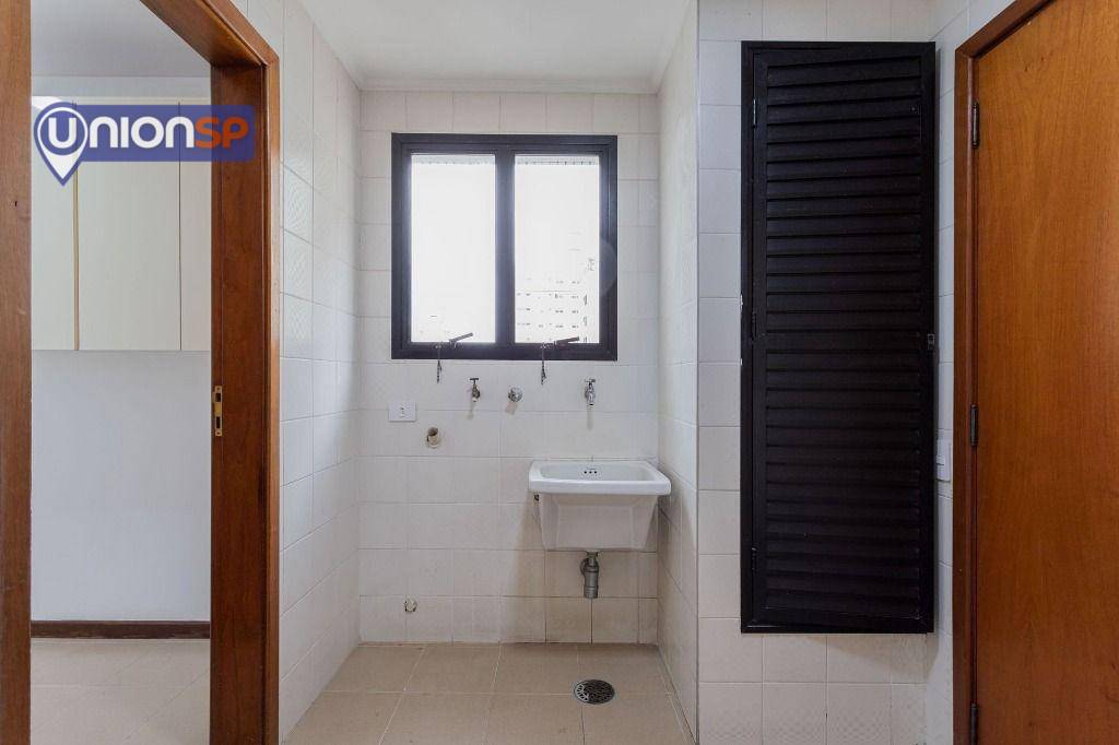 Apartamento à venda com 3 quartos, 184m² - Foto 29