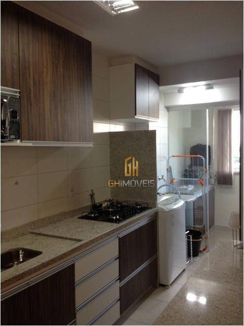 Apartamento à venda com 2 quartos, 62m² - Foto 6