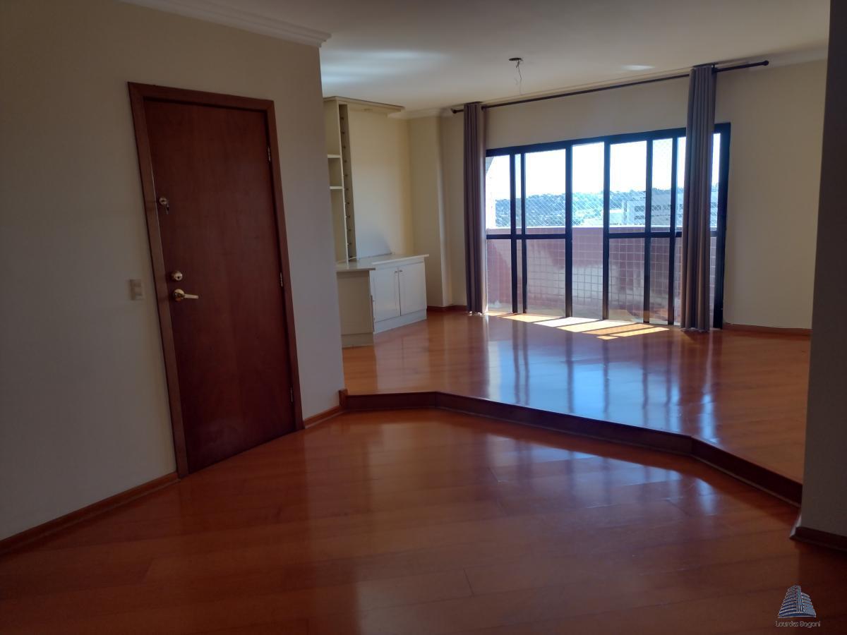 Apartamento à venda com 4 quartos, 111m² - Foto 5