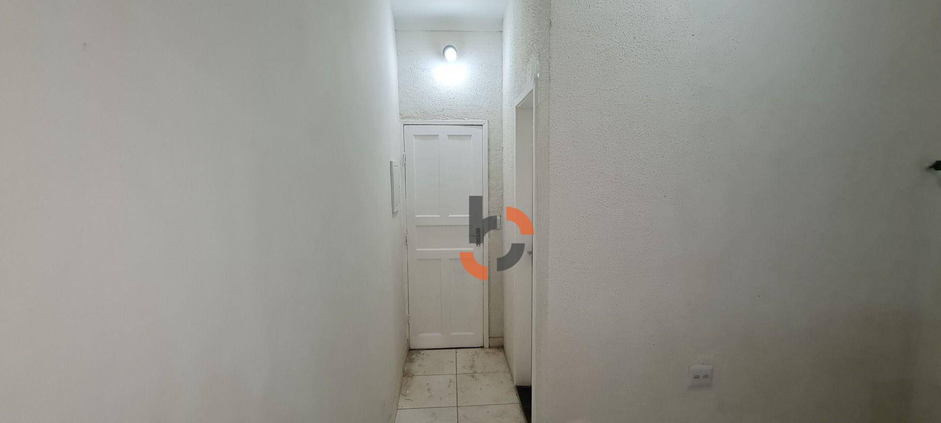 Apartamento para alugar com 2 quartos, 80m² - Foto 5