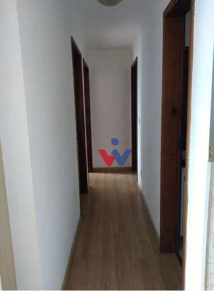 Apartamento à venda com 3 quartos, 80m² - Foto 2